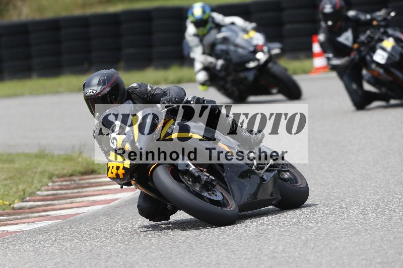 /24 08.06.2025 TZ Motorsport ADR/Gruppe gelb/59